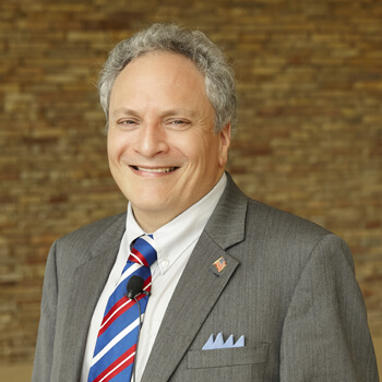 Lamont Colucci