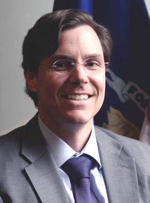Damian Felton